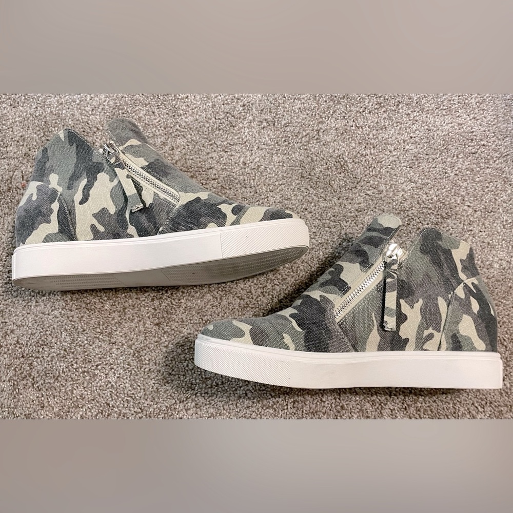 Steve Madden Camo Wedge Sneakers